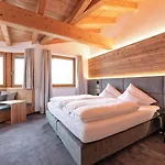 Garni Feuerstein Bed & Breakfast