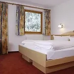 Garni Feuerstein Bed & Breakfast