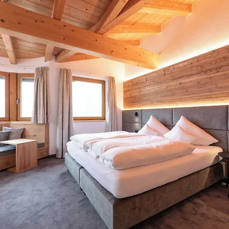 Garni Feuerstein Bed and breakfast