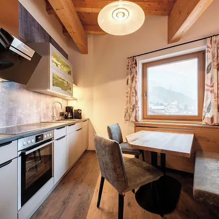 Couette-café Garni Feuerstein 3*